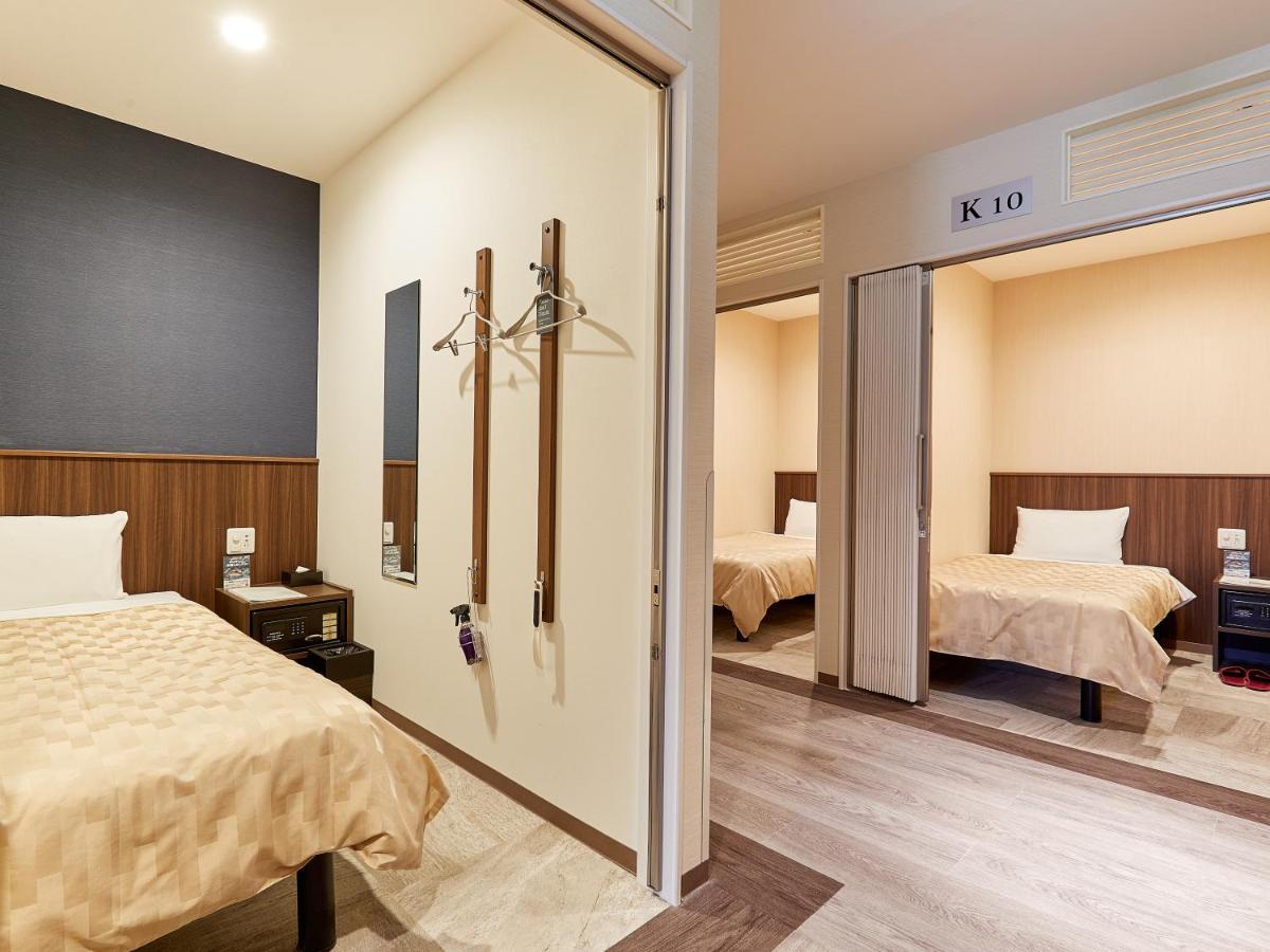 Grand Cabin Hotel Naha Oroku Екстериор снимка