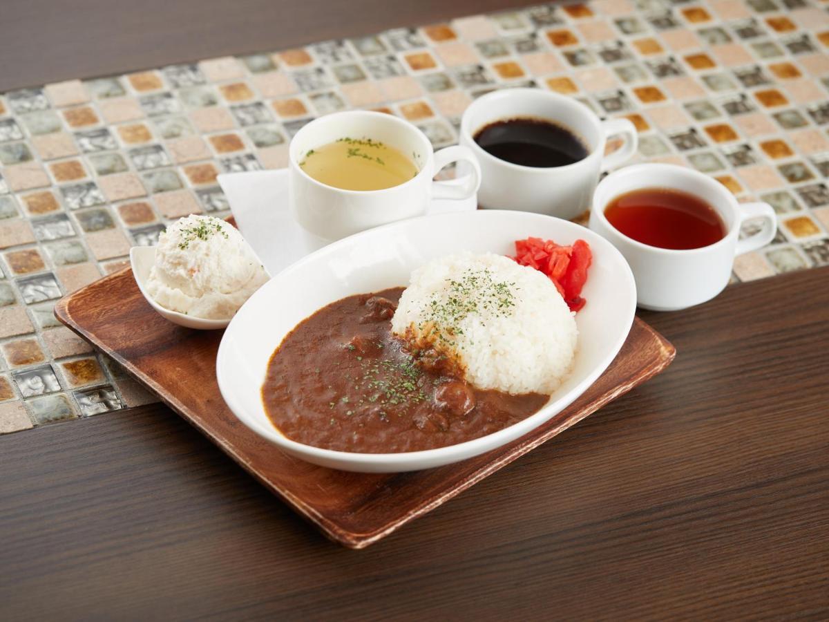 Grand Cabin Hotel Naha Oroku Екстериор снимка